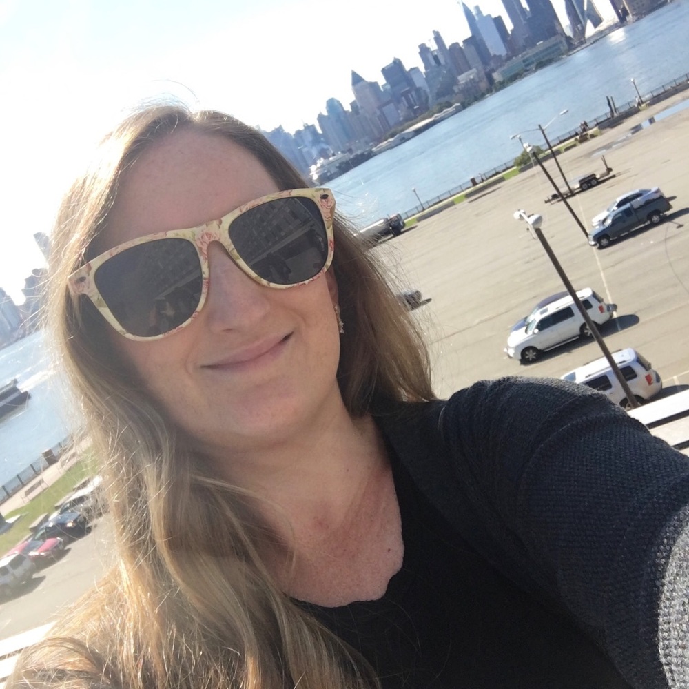 Meet your Posher, Nicole